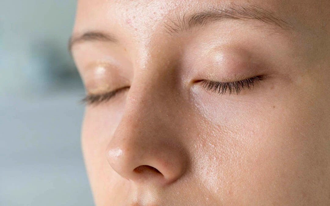12 DIY Remedies for Meibomian Gland Blockage